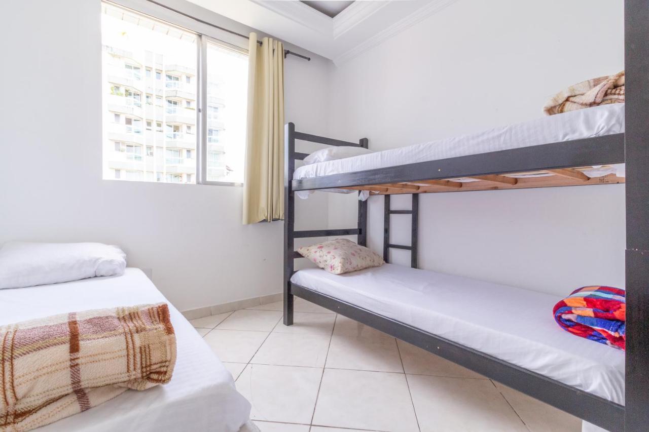 Le Monde Hostel Γκουαρούχα Εξωτερικό φωτογραφία